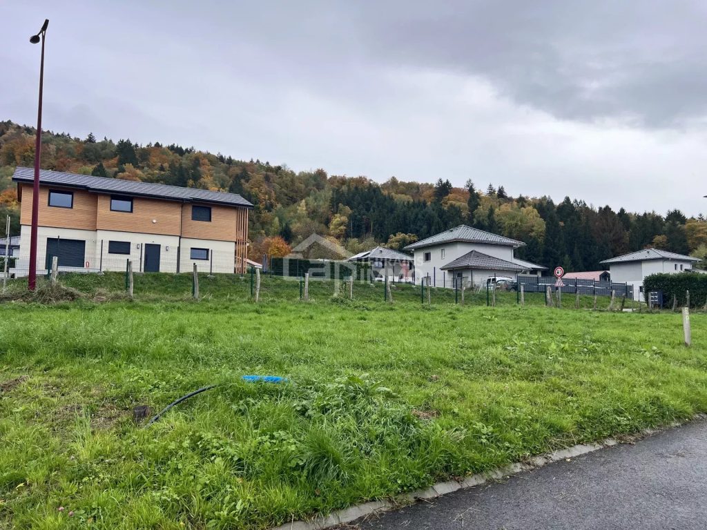 Terrain plat de 431 m² – DRAILLANT
