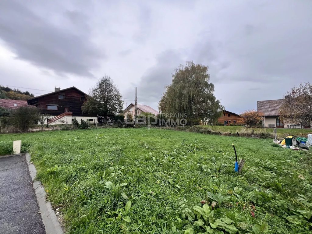 Terrain plat de 431 m² – DRAILLANT