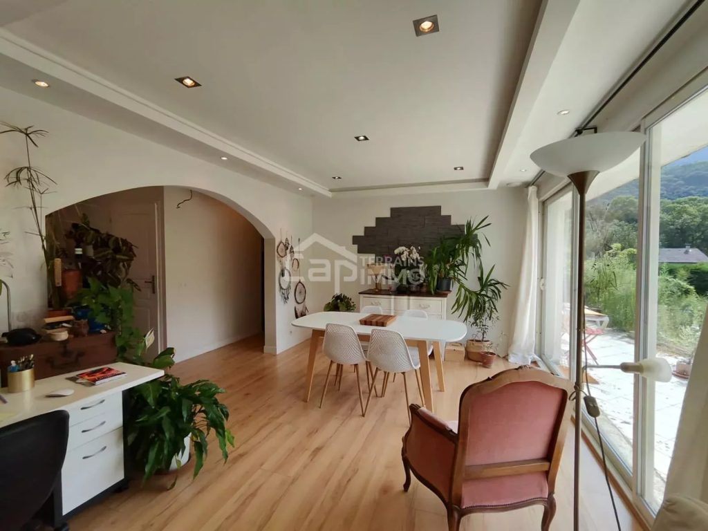 Maison individuelle plain-pied BON ETAT