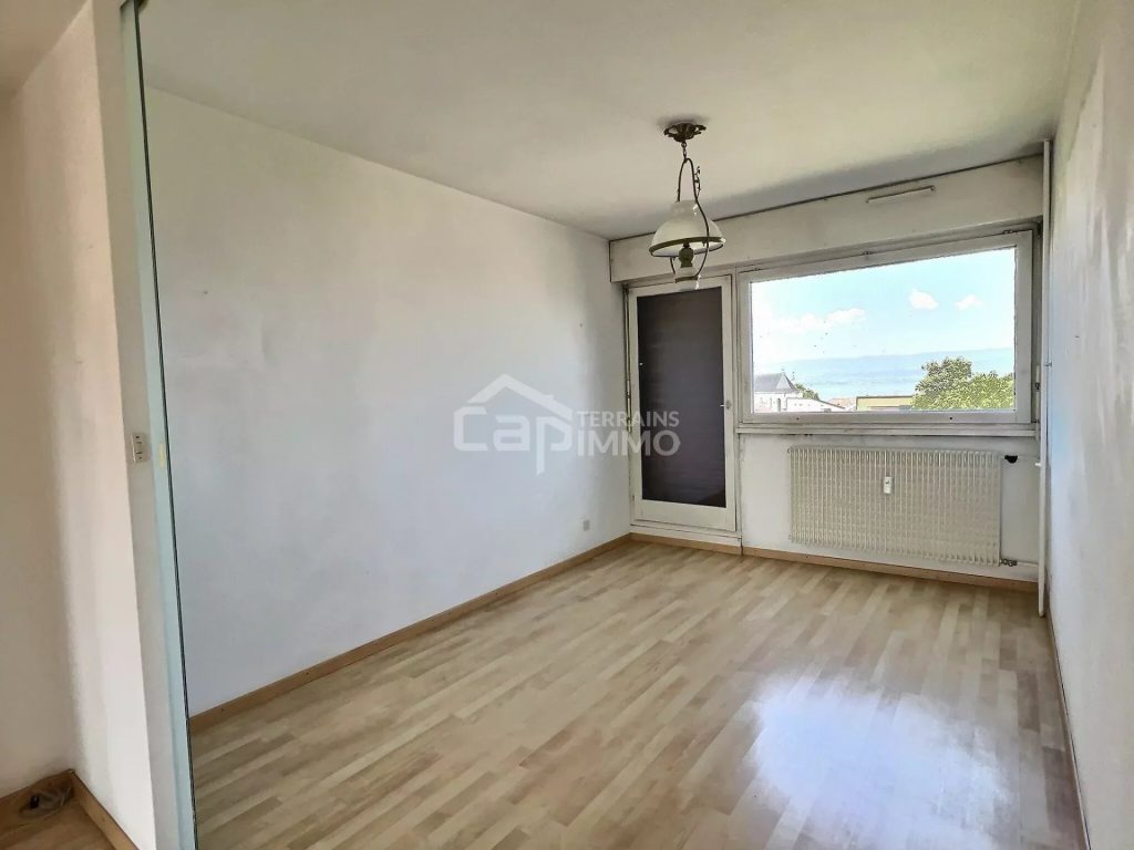 Appartement T4 102m² traversant