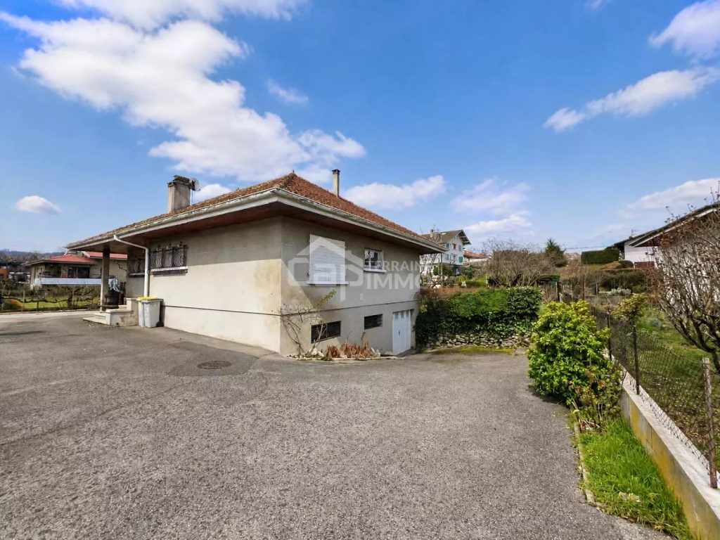 Maison de ville T4 à THONON – 92 m² sur 1 122m²