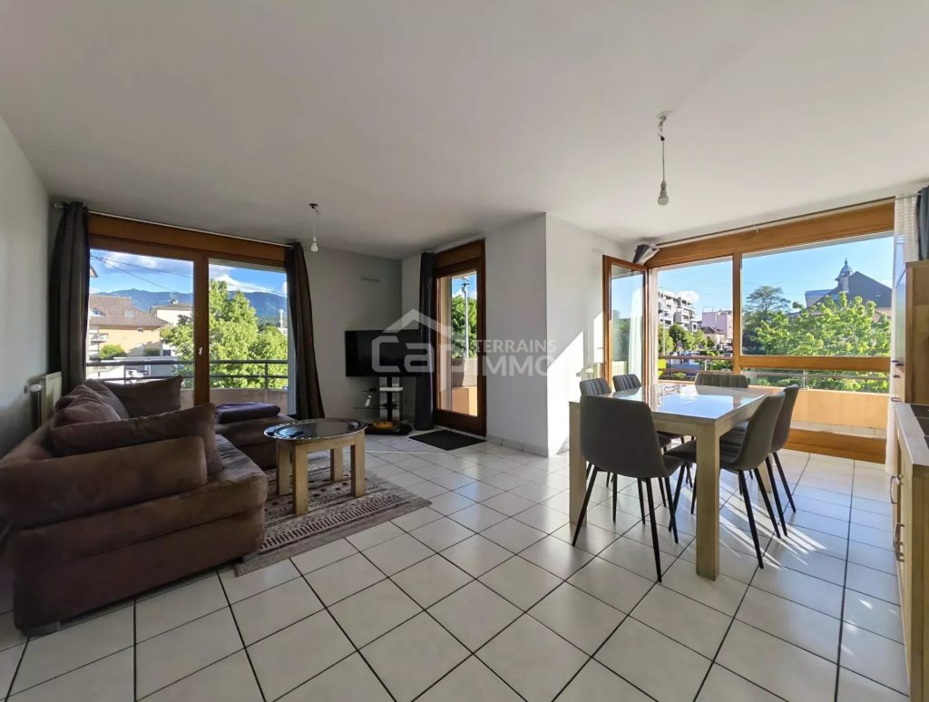 EXCLUSIVITÉ / THONON Centre